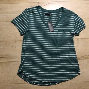Abercrombie & Fitch V-Neck Boyfriend Tee